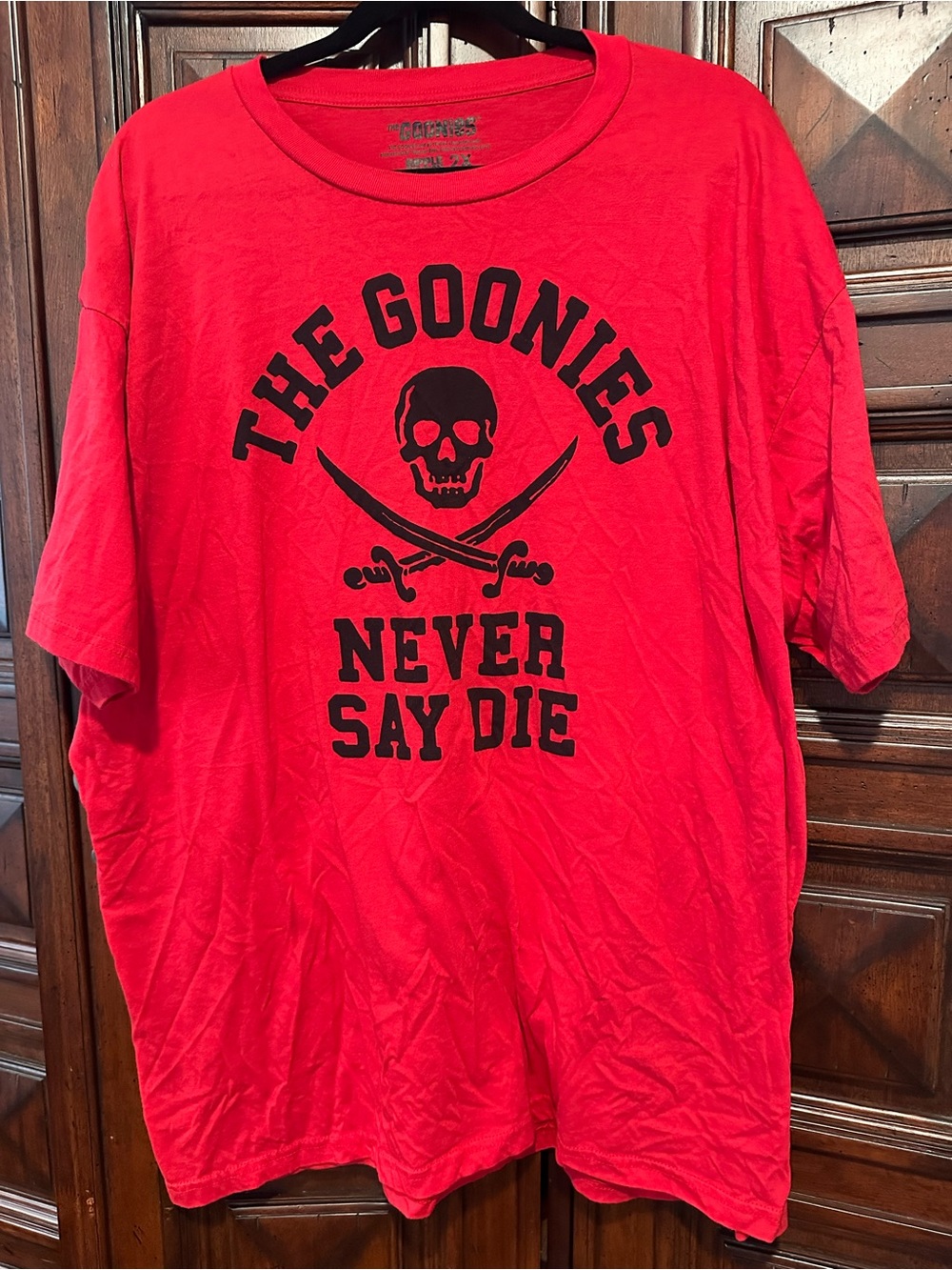 2X Men’s Ripple Junction Red The Goonies Graphic Tee NEVER SAY DIE